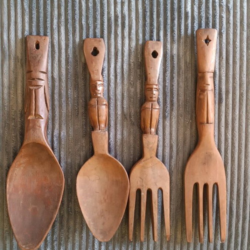 Vintage wooden forks and spoons used, decorative