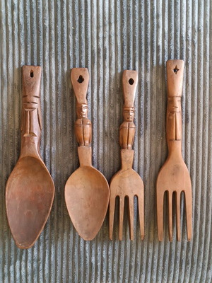 Vintage wooden forks and spoons used, decorative