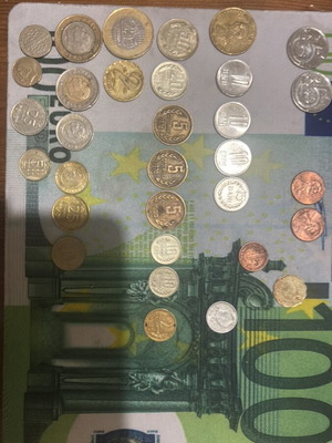 Coin set used from different countries