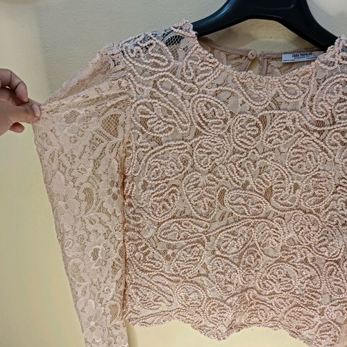 ZARA Crop Top Lace Floral Pink Nude like new, Size M