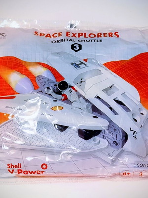 Shell V-Power Space Explorers 3 Orbital Shuttle STEM educational set new
