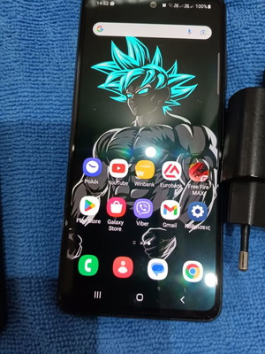 Samsung Galaxy A52s 8/256 με εγγύηση ενάμιση χρόνο σε υπεραριστη κατάσταση