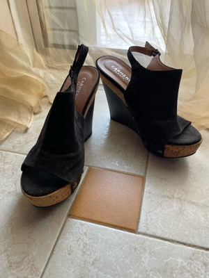 Shoes used, barely worn, size 40