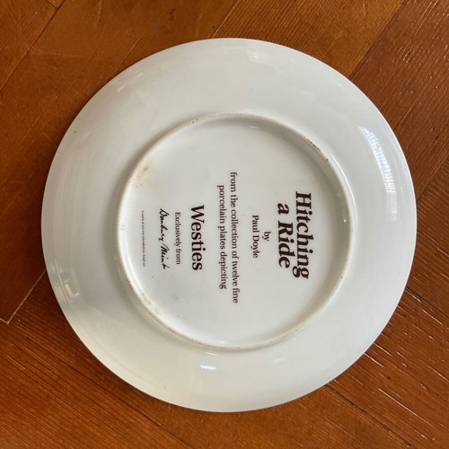 Danbury Mint collectible plates, 4 pieces in excellent condition