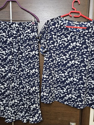 Fransa women's set skirt and blouse like new, white and blue