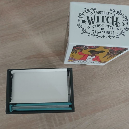 Modern Witch Tarot card deck by Lisa Sterle