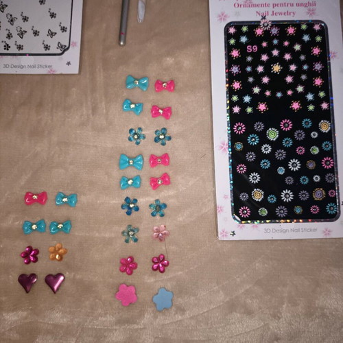 Nail art set like new with stickers and nail accessories