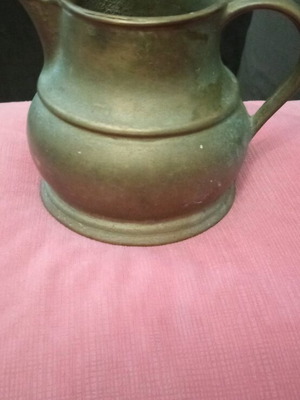 Bronze milk jug used 1.3 kgr, old from Austria