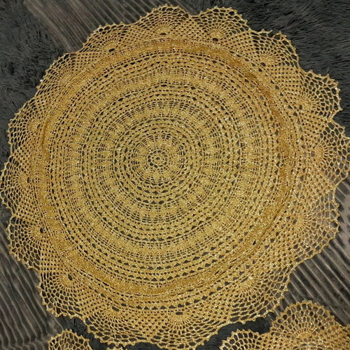 Rotonda set handmade crocheted with gold thread new