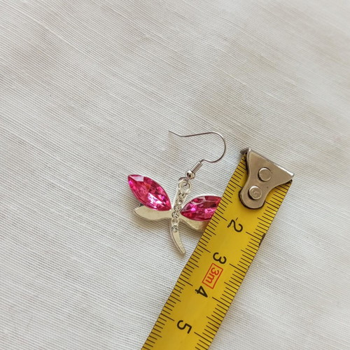 Dragonfly earrings new with fuchsia crystals and rhinestones