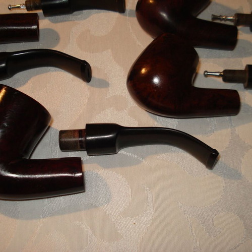Collection of 5 tobacco pipes like new
