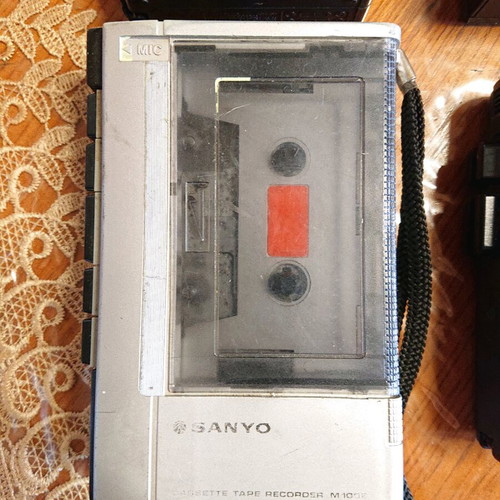 Cassette players used, pack of 4 with functional issues