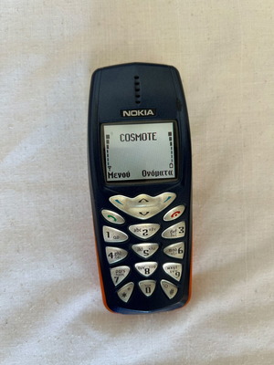 Nokia 3510i употребяван, работи нормално, без зарядно