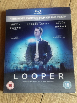Looper Blu-Ray σαν καινούριο με αγγλικούς υπότιτλους