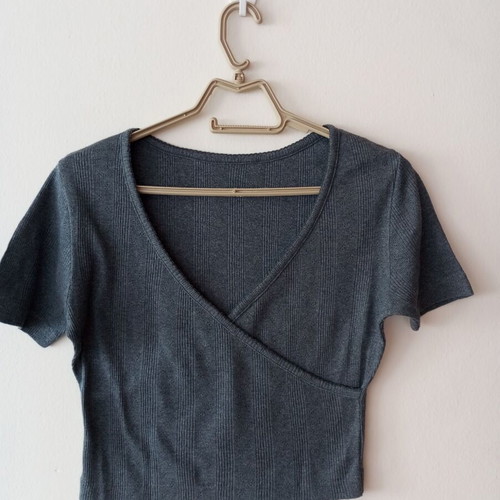 Grey top like new with gift jacket