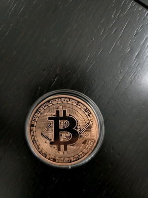Metal bitcoin coin new, excellent quality
