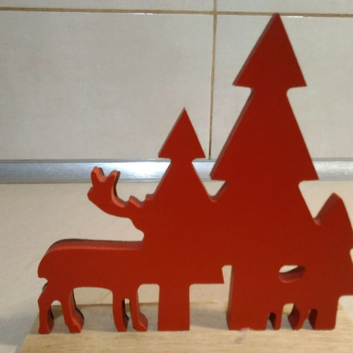Christmas wooden decoration with tree and animals 2021 like new