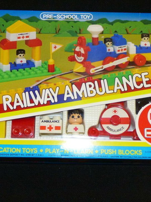 Atco Railway Ambulance Set toy building blocks used, sealed