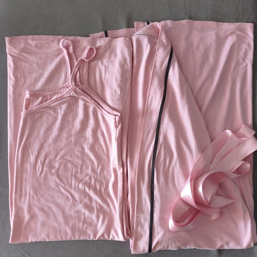 Nightgown and Robe Set Trendyol pink size Large like new cotton
