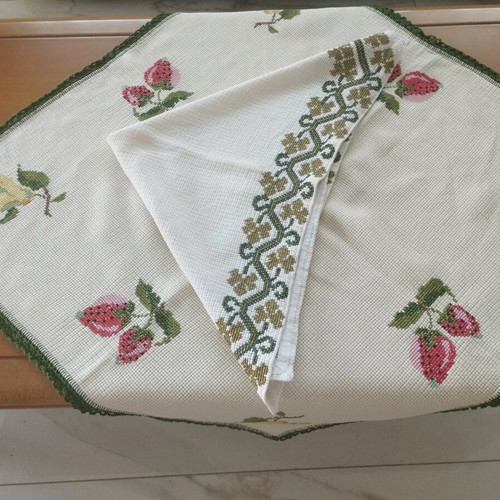 Set of 2 Handmade Embroidered Table Linens like new, traditional cross-stitch