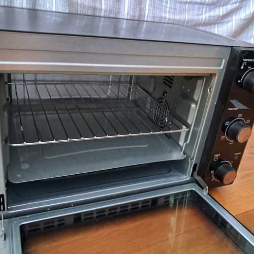 Blaupunkt EOM501 Electric Oven 50L with Convection, New