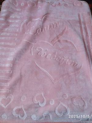 Children's blankets like new