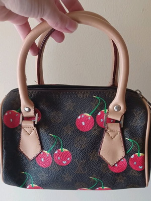 Handbag with cherries like new, brown and red