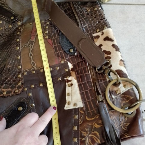 Bruno Amaranti large leather shoulder bag like new, beige brown