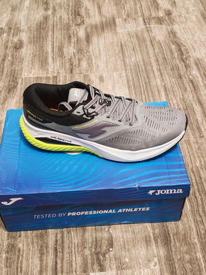 Joma Hispalis 2412 Running Shoes size 45 new, grey and black