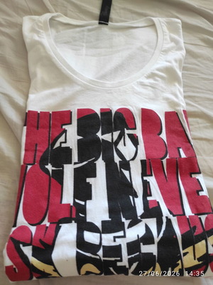 Tshirt Couture Clothing new, women perfect logo, size M
