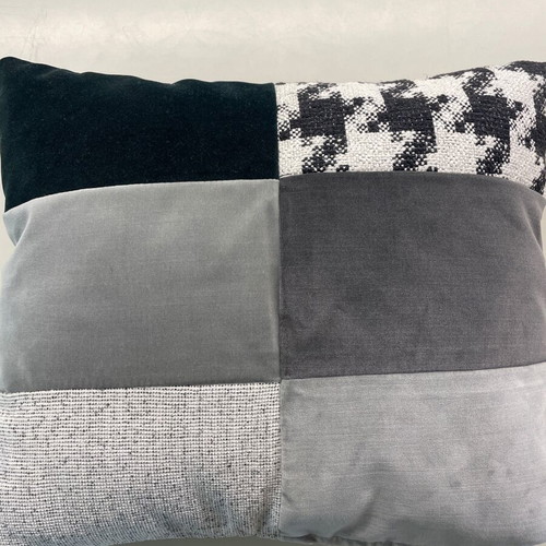 Decorative pillow 40 x 45 cm patchwork with suede and linen cotton, new