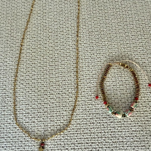 Steel necklace and bracelet set used with hematite and fimo stones