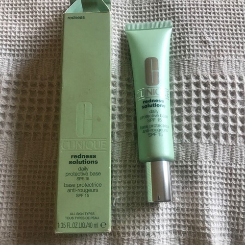 Clinique primer SPF15 40 ml like new, green base for redness neutralization