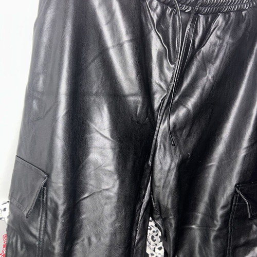 Black leather cargo pants XL like new Pink Woman
