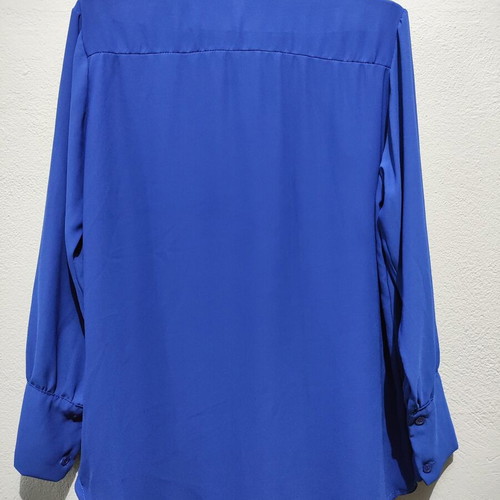 Women's Blue Shirt L/XL like new, polyester, long sleeves