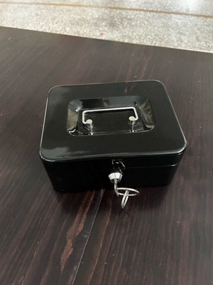 Black safe box like new with key