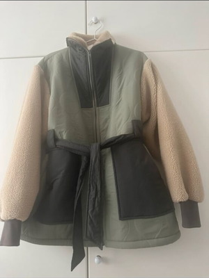 Teddy Neo Noir jacket like new, beige and green, size S
