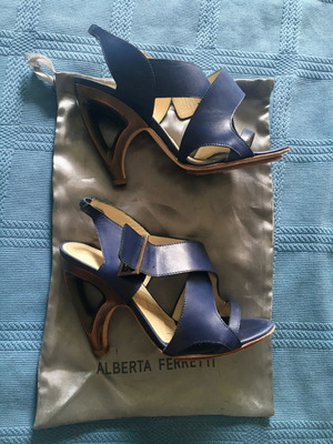 Alberta Ferretti βραδινά πέδιλα μεταχειρισμένα, μπλε, Νο38