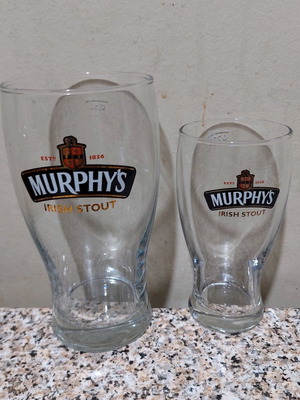 Murphys beer glass set like new, pint 500 and 250 ml