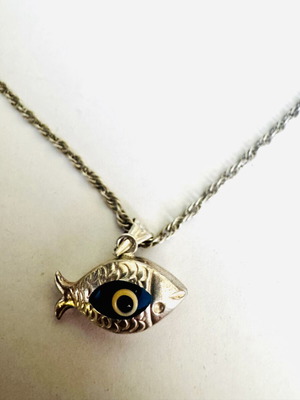 Silver 925 fish pendant necklace with blue semiprecious stone like new