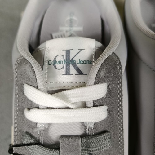 Calvin Klein Jeans Retro Runner Low Laceup sneakers new, Oyster Mushroom Formal Grey