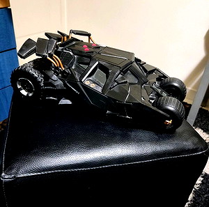 Συλλεκτικό Batmobile (1/18)