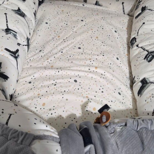 La Millou Royal Arrows Baby Nest like new