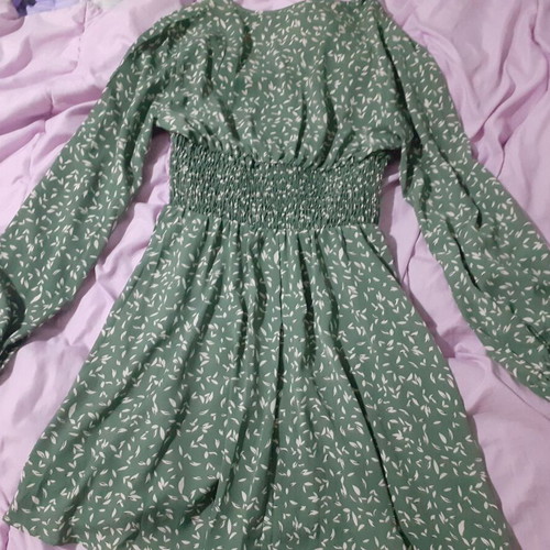 Long-sleeve mini dress with neckline and elastic waist new, green size M
