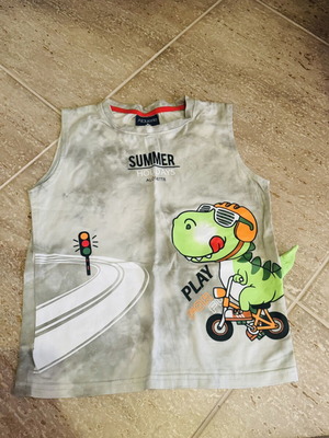 Alouette Dinosaur Sleeveless T-shirt like new, green, size 5 years