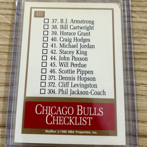 Chicago Bulls Skybox NBA 1990 card