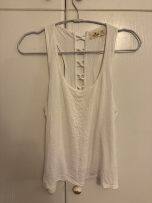 Hollister top like new, size XS