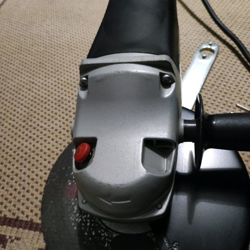 Skil Electric Grinder 230mm 2000w like new