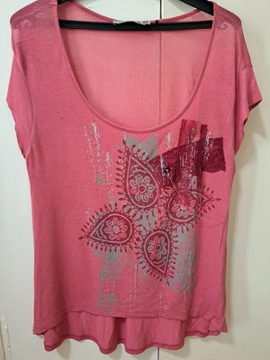 A.L.E. women's blouse medium, like new, red, asymmetrical