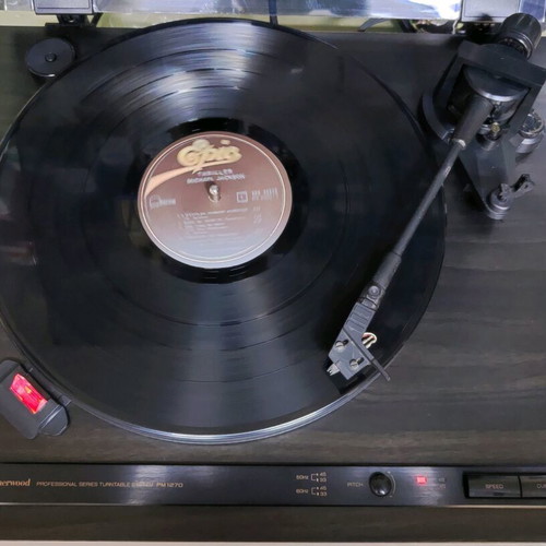 Sherwood PM-1270 turntable used with Ortofon